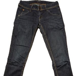 Hudson Jeans • Mid-Rise Straight Jean •